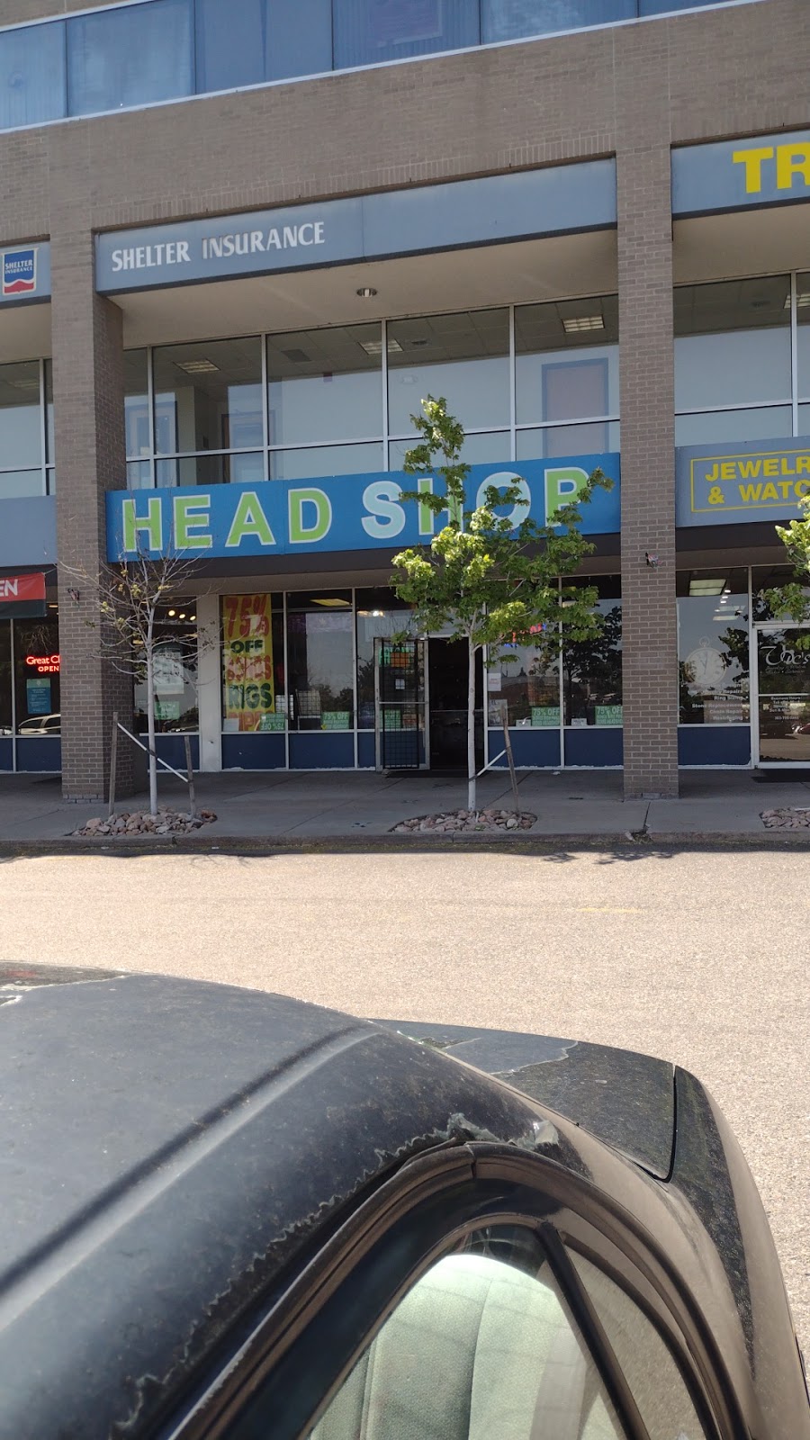 The Bomb Headshop